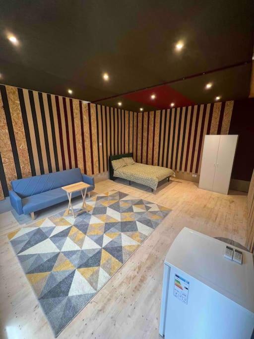 Newly Built Large Garden Ensuite Guest Studio Borehamwood Zewnętrze zdjęcie